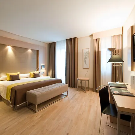 Hotel Vincci Seleccion Del Patio 5*