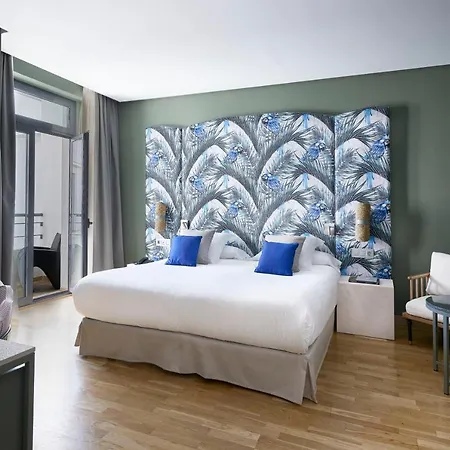 Hotel Vincci Seleccion Del Patio 5*